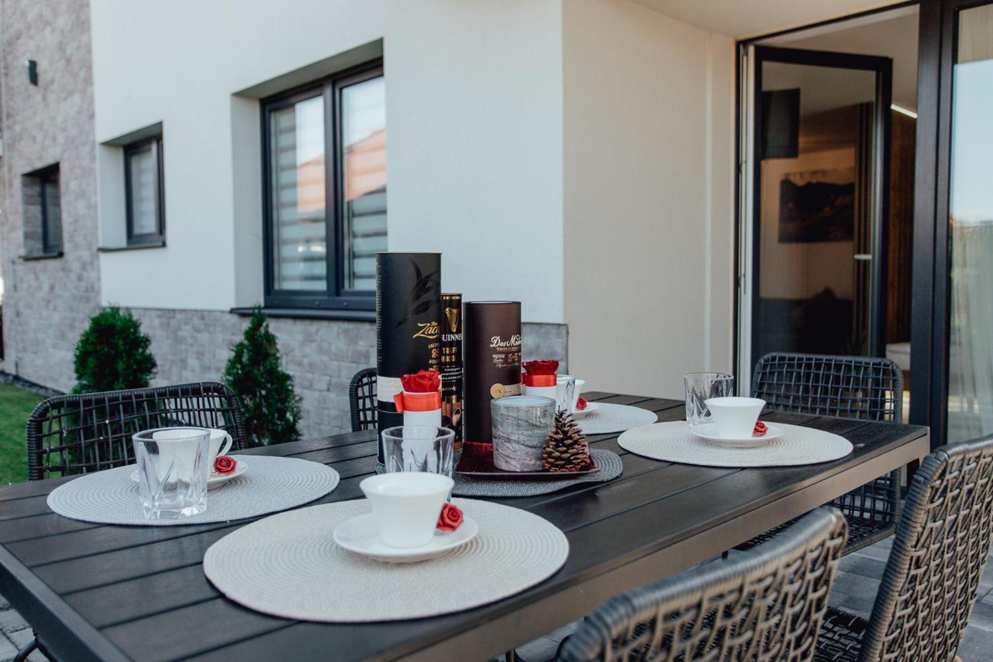 Miracle Seasons Aparthotel Liptovský Mikuláš Exterior foto